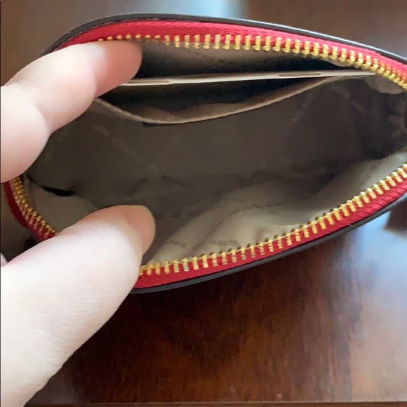 NWT Michael Kors jet set travel bag - Picture 3 of 3